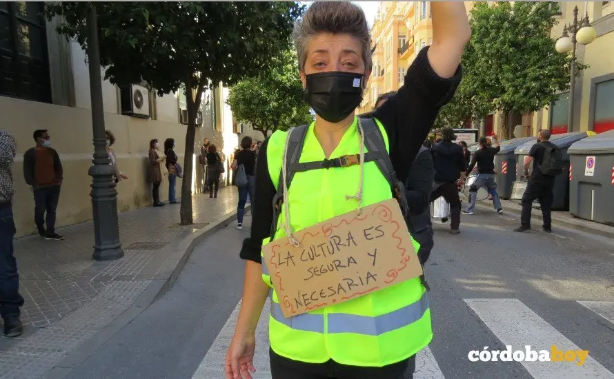 Manifestaci&oacute;n en apoyo de la cultura durante la pandemia en marzo de 2021