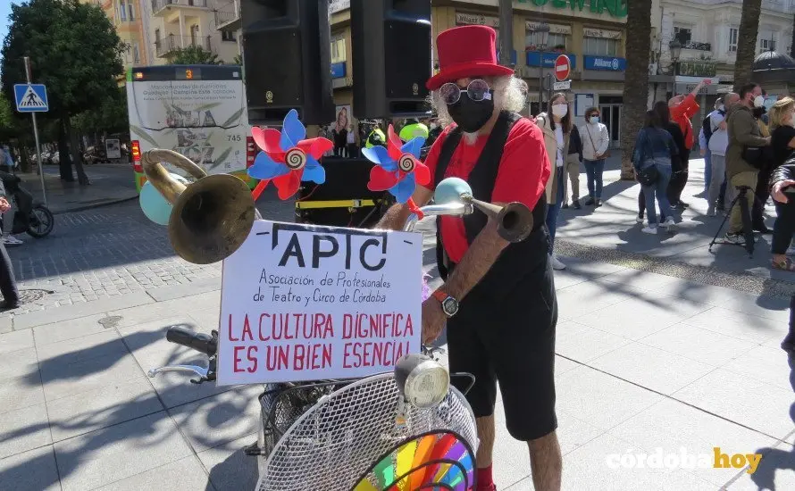 Manifestaci&oacute;n en apoyo de la cultura durante la pandemia en marzo de 2021