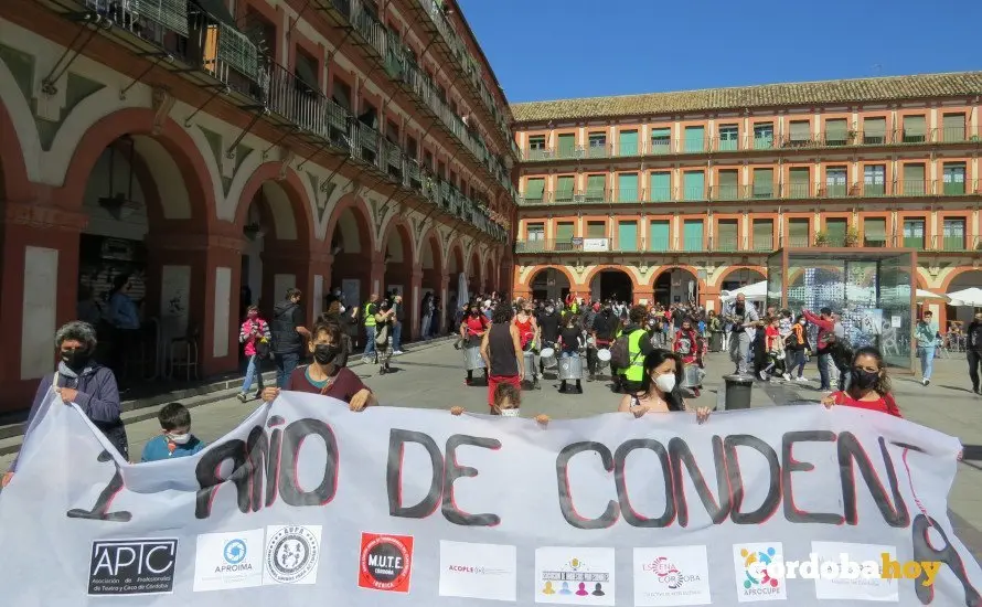 Manifestaci&oacute;n en apoyo de la cultura durante la pandemia en marzo de 2021
