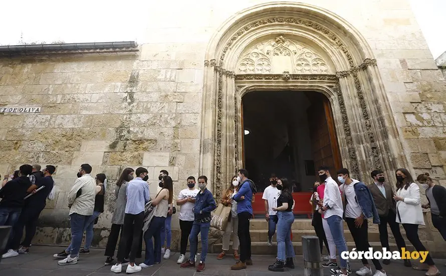 Veneraci&oacute;n del Buen Suceso en San Andr&eacute;s Ap&oacute;stol