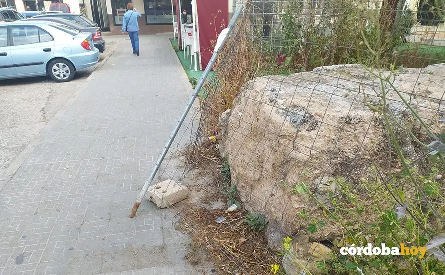 Estado actual del entorno de la Muralla en la Plaza del Gamo