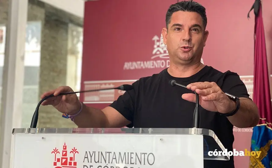 Pedro Garc&iacute;a, portavoz de IU en el Ayuntamiento
