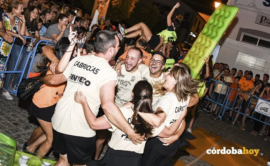 Una edici&oacute;n anterior del Gran Juego de la Oca en Dos Torres