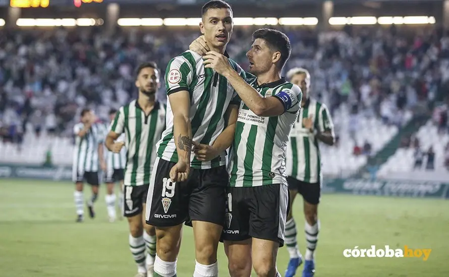 Encuentro entre el C&oacute;rdoba CF y el C&aacute;diz B