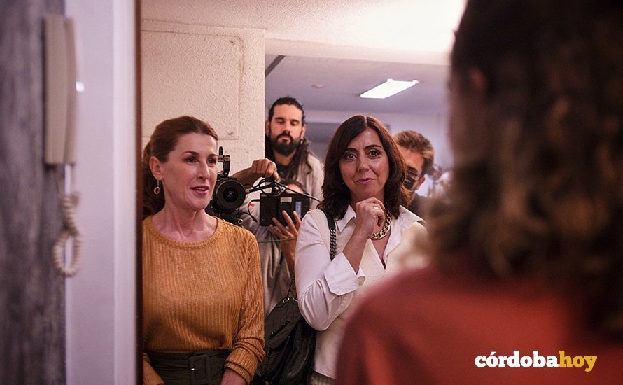 Mar Abascal y Carmen Ruiz en un momento del rodaje de 'Saúl'