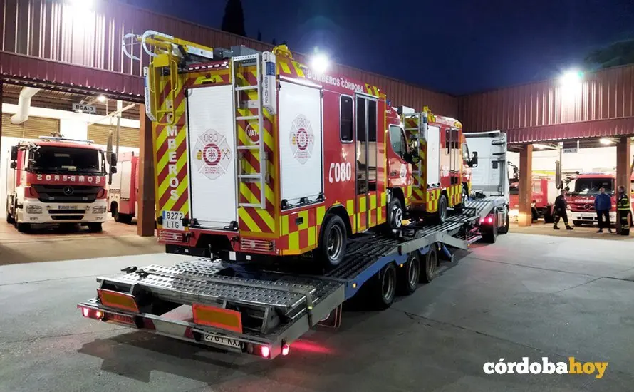 Los nuevos veh&iacute;culos de bomberos para actuar en el Casco llegan a C&oacute;rdoba