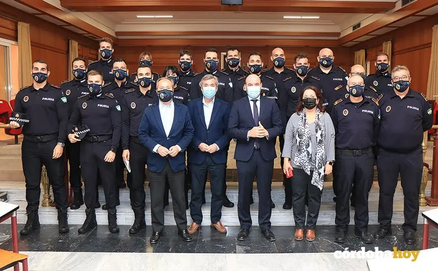 Toma de posesion de los nuevos agentes Polic&iacute;a Local