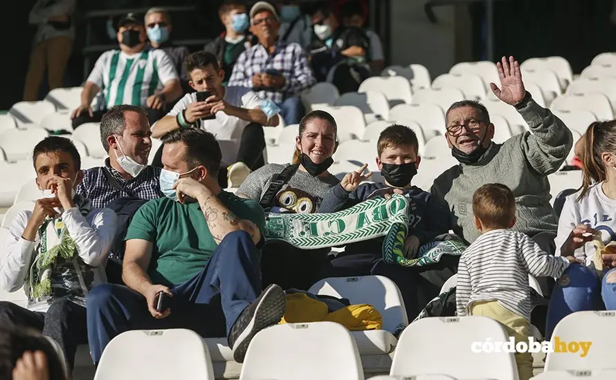 Partido C&oacute;rdoba CF-UP Cacere&ntilde;o