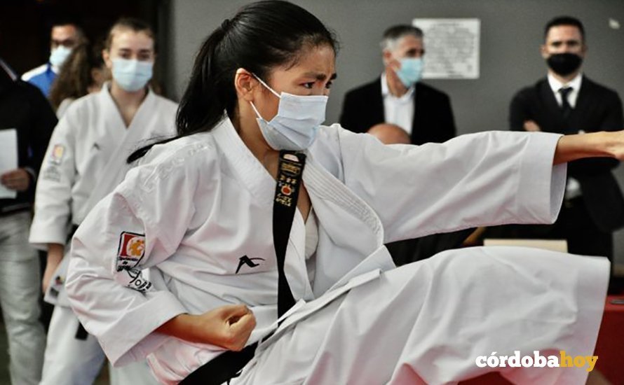 Un momento del Trofeo de Diputación de Karate disputado en Posadas