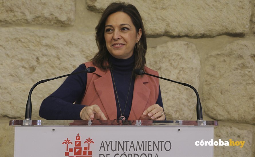 Isabel Ambrosio, portavoz del PSOE en el Ayuntamiento de Córdoba