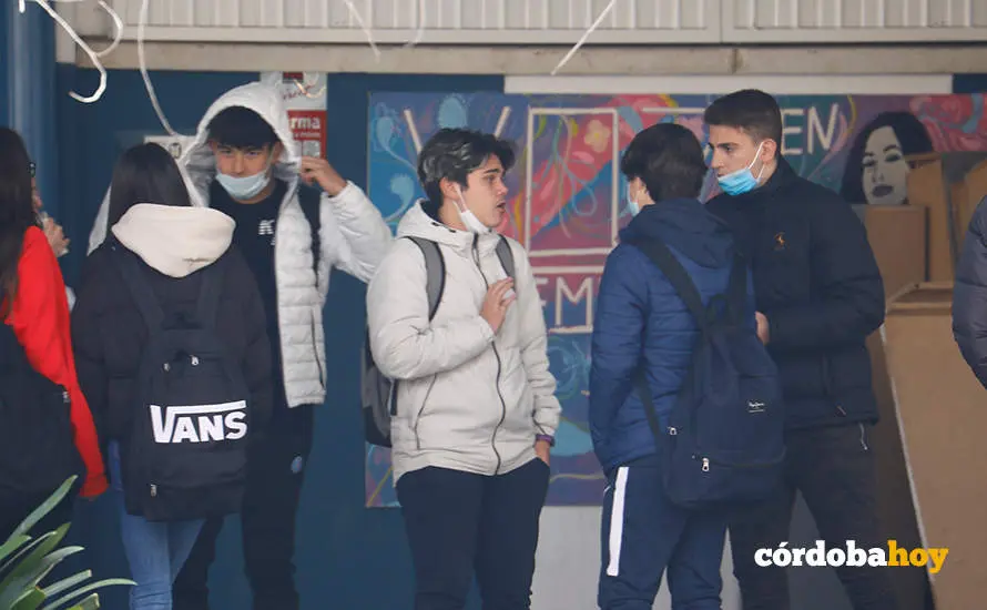alumnos de un centro educativo cordob&eacute;s