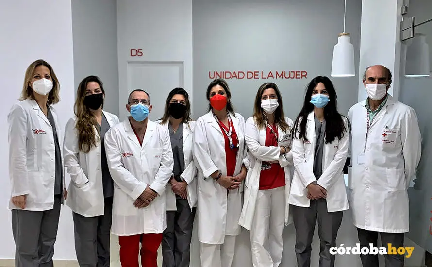 Miembros de la Unidad de la Mujer del Hospital Cruz Roja de C&oacute;rdoba