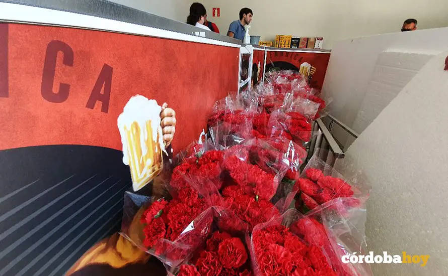 Montaje de las Cruces de Mayo de C&oacute;rdoba 2022