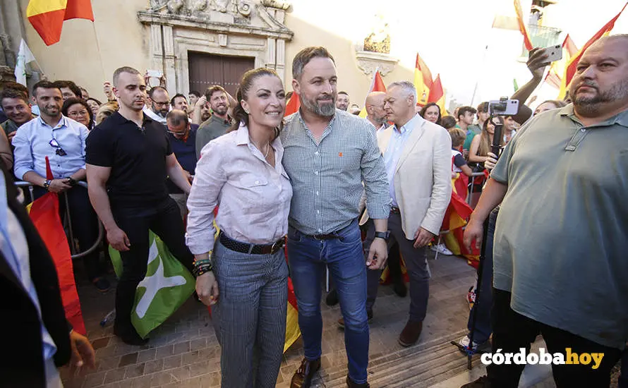 Santiago Abascal y Macarena Olona en C&oacute;rdoba