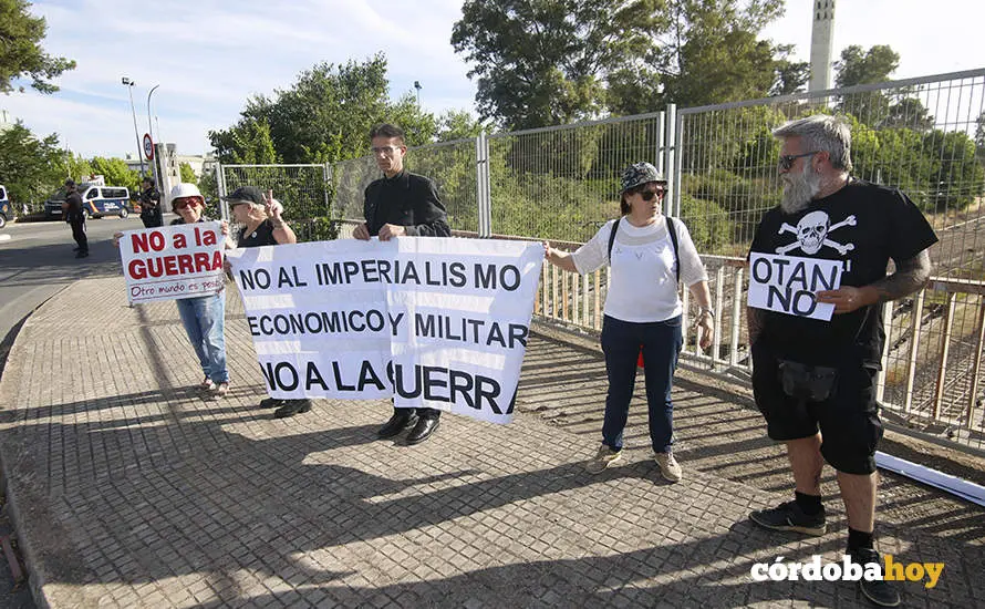 Jornadas sobre la OTAN para j&oacute;venes de la UCO