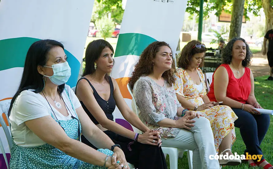 Encuentro de Inmaculada Nieto con encuentro con colectivos feministas en C&oacute;rdoba
