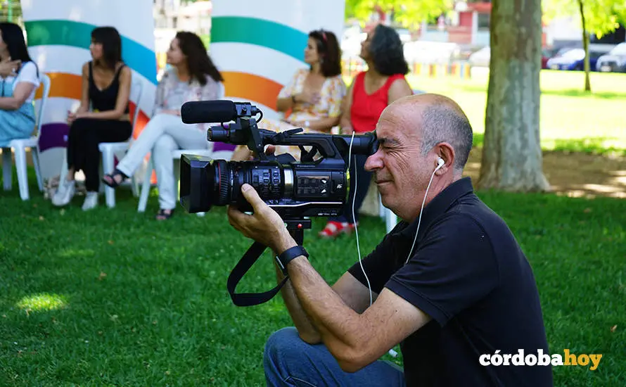 Encuentro de Inmaculada Nieto con encuentro con colectivos feministas en C&oacute;rdoba