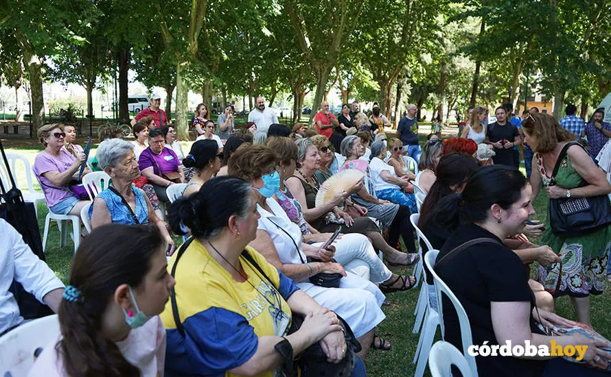 Encuentro de Inmaculada Nieto con encuentro con colectivos feministas en C&oacute;rdoba