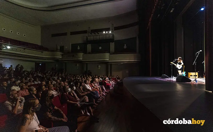 Actuaci&oacute;n de Susan Santos en el Festival de la Guitarra 2022