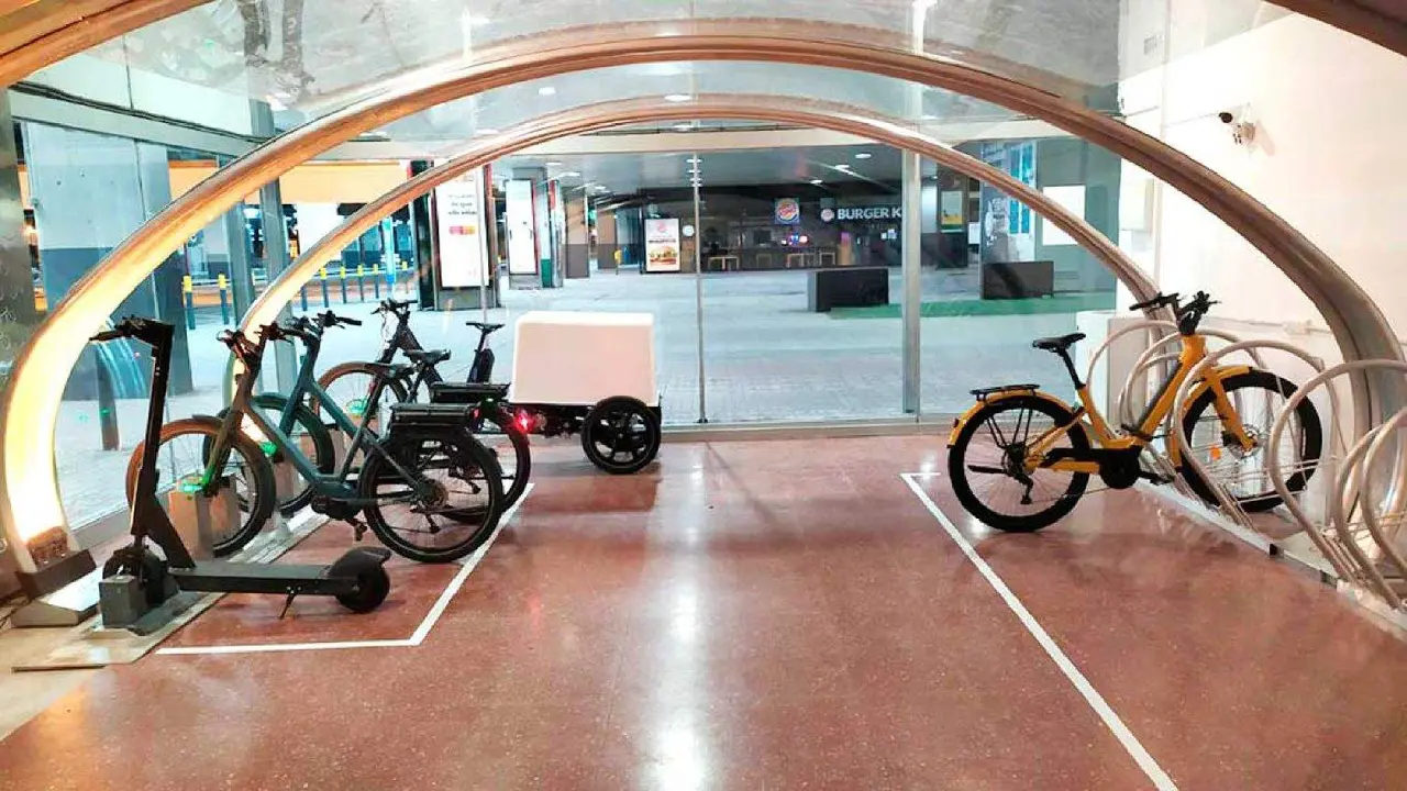 Uno de los aparcamientos de bicicletas que se instalar&aacute; en el AVE de C&oacute;rdoba