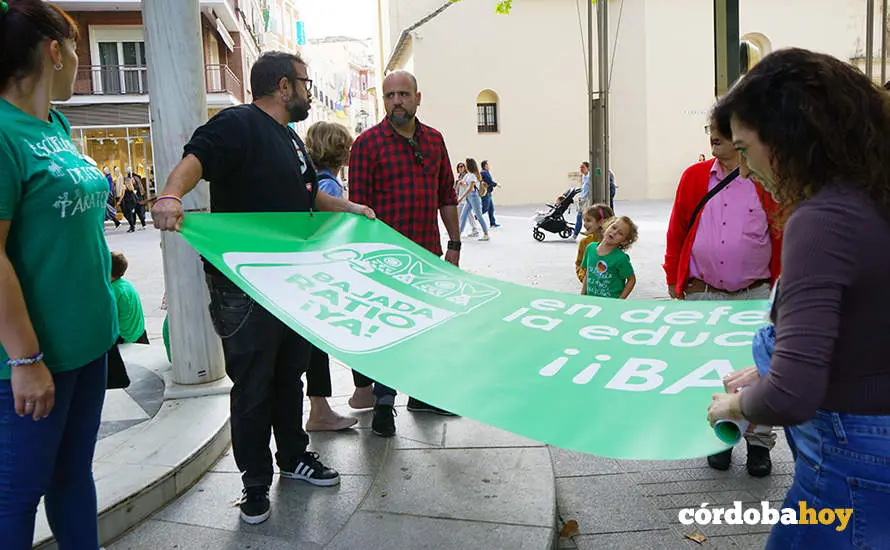 Concentraci&oacute;n por la educaci&oacute;n p&uacute;blica