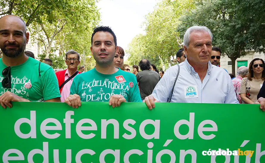 Concentraci&oacute;n por la educaci&oacute;n p&uacute;blica