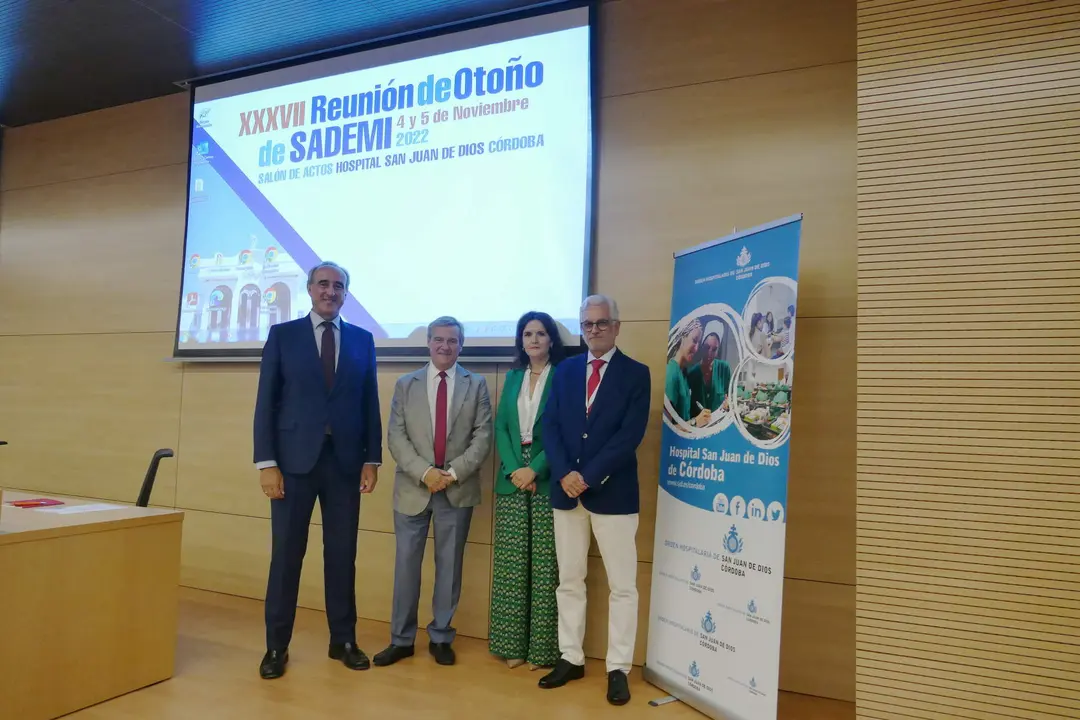 Mesa inaugural de la Reuni&oacute;n Cient&iacute;fica de Sademi en el San Juan de Dios