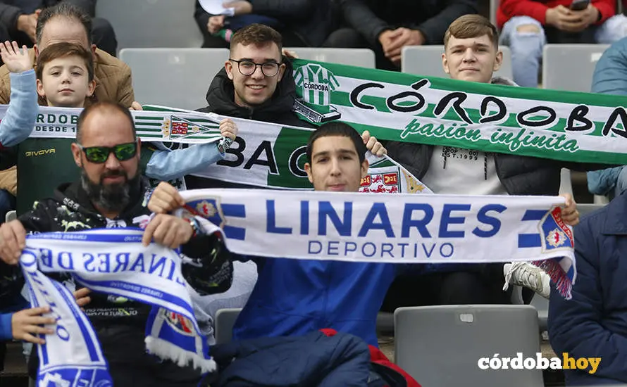 Partido C&oacute;rdoba CF-Linares en El Arc&aacute;ngel