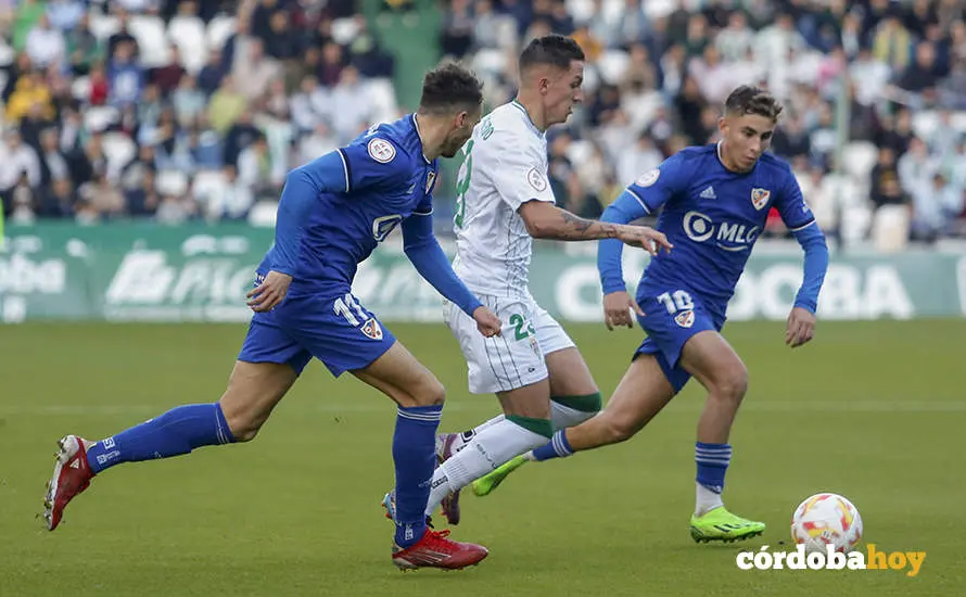 Partido C&oacute;rdoba CF-Linares en El Arc&aacute;ngel