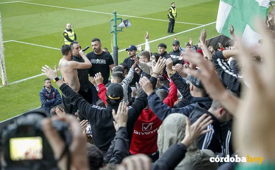 Partido C&oacute;rdoba CF-Linares en El Arc&aacute;ngel