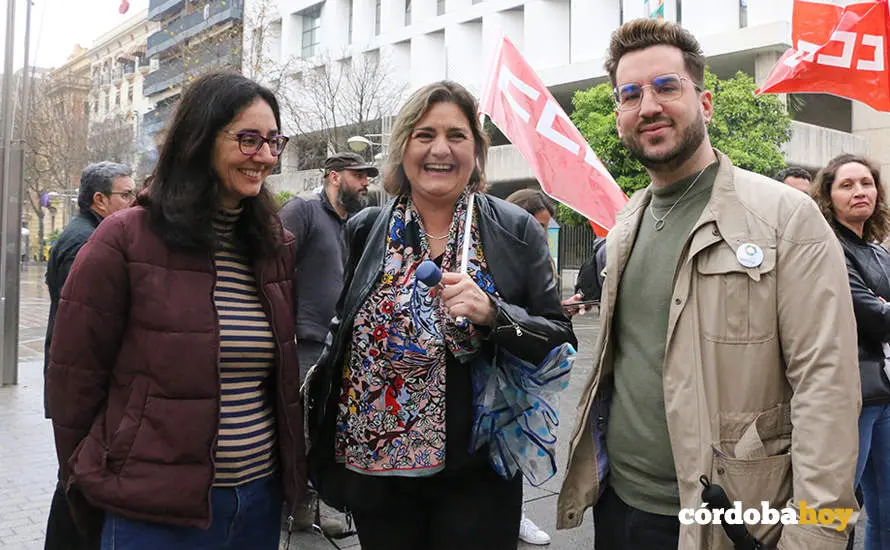 Protesta masiva por el nuevo horario laboral del comercio en C&oacute;rdoba