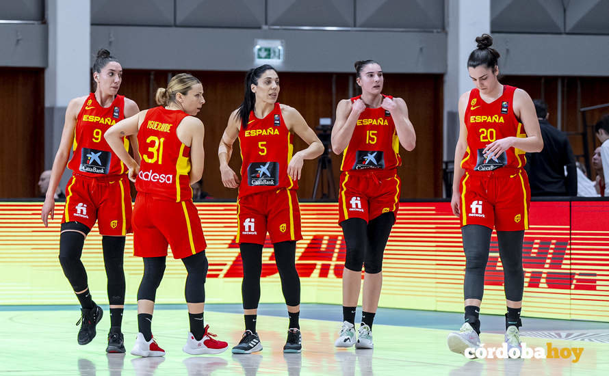 Parte de la actual selección española absoluta de baloncesto femenina FOTO FEB