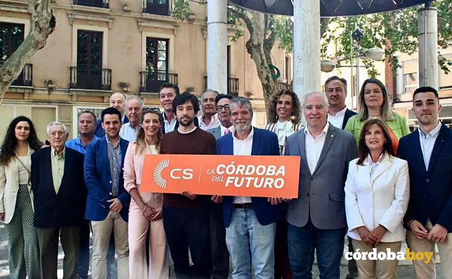 La candidatura al completo de Ciudadanos para la capital cordobesa