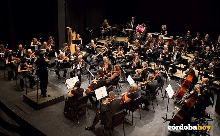 La Orquesta de C&oacute;rdoba durante uno de sus conciertos, en una imagen de archivo