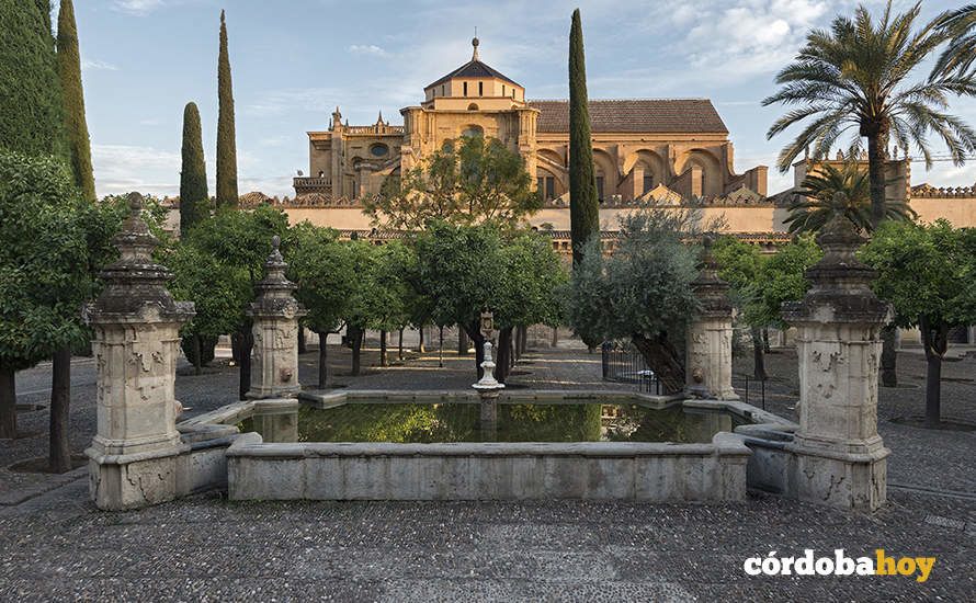 Patio de Los Naranjos de la Mezquita-Catedral de Córdoba