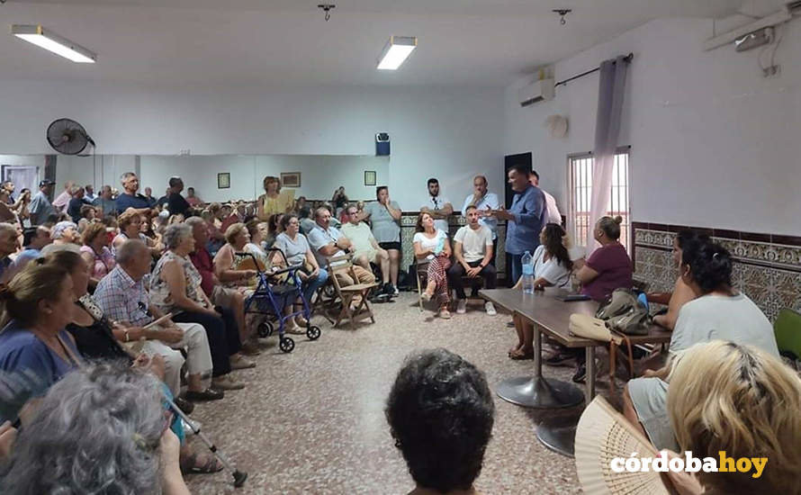 Asamblea vecinal en El Higuerón por el ambulatorio