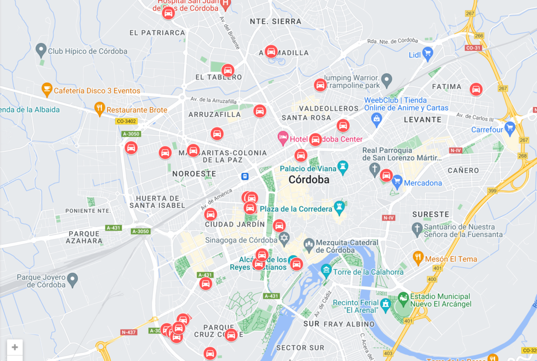 Captura de Pantalla de un mapa interactivo con los aparcamientos privados en la capital cordobesa