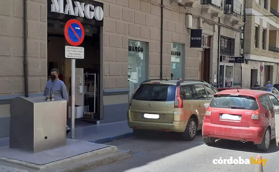 Estacionamientos de la calle El Peso de Lucena