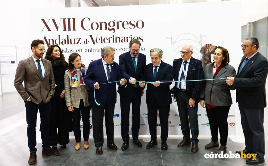 Inauguración en el CEFC del XVIII Congreso Andaluz de Veterinarios Especialistas en Animales de Compañía