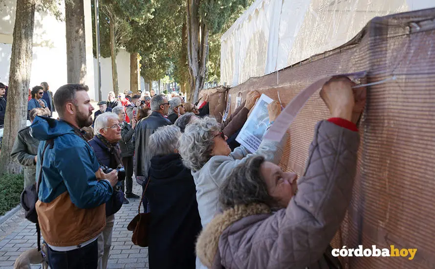 Acto de la Plataforma Comisi&oacute;n de la Verdad de C&oacute;rdoba en el cementerio de Nuestra Se&ntilde;ora de la Salud