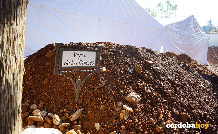 Acto de la Plataforma Comisi&oacute;n de la Verdad de C&oacute;rdoba en el cementerio de Nuestra Se&ntilde;ora de la Salud