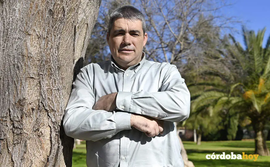 Javier Luna posa para C&oacute;rdoba Hoy FOTO JM AYALA