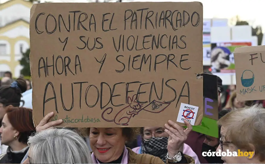 El 8M en las calles de C&oacute;rdoba FOTO JM AYALA