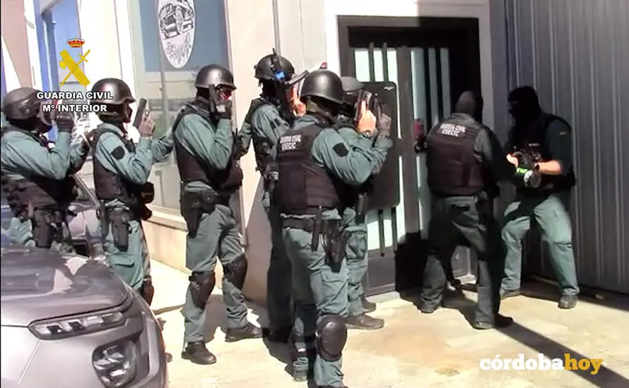 Operaci&oacute;n Camigun de la Guardia Civil en Puente Genil y Aguadulce