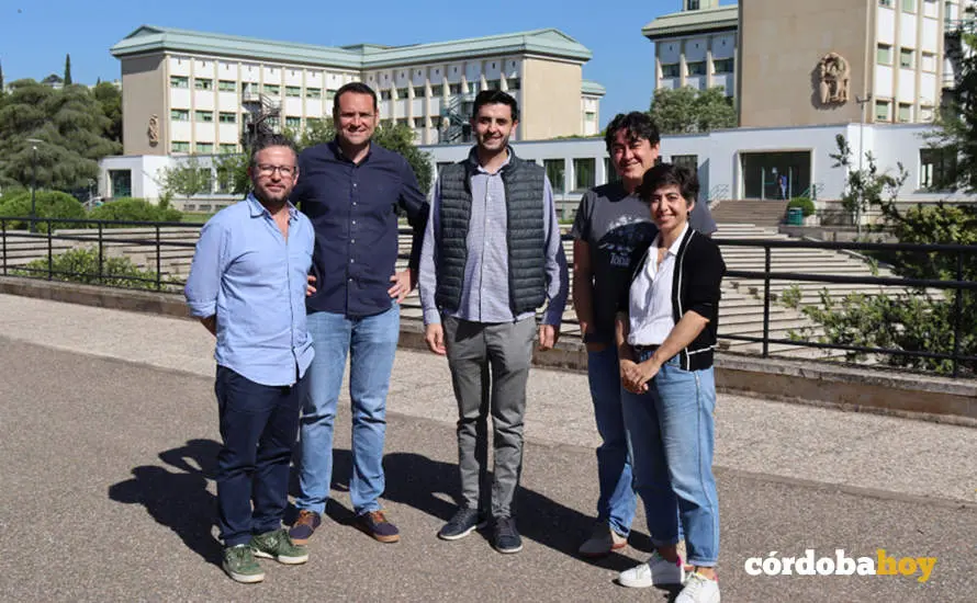 Investigadores de Ucolivo y del grupo de Plataformas Anal&iacute;ticas en Metabol&oacute;mica de la UCO
