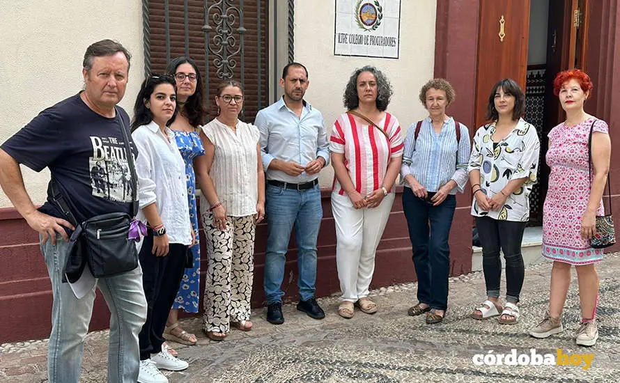 Responsables de IU de C&oacute;rdoba ante el Colegio de Procuradores de C&oacute;rdba