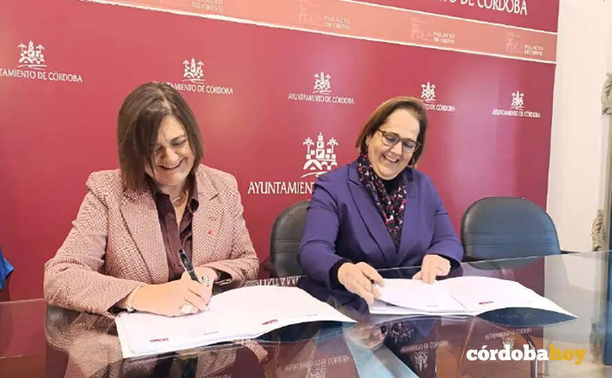 Marina Borrego y Blanca Torrent FOTO AYUNTAMIENTO DE C&Oacute;RDBA