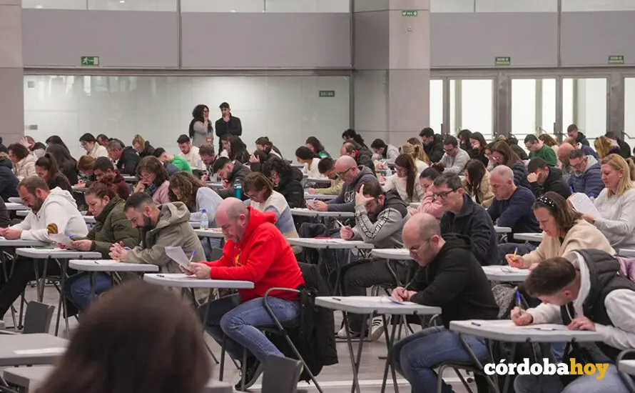 Las primera pruebas en el CEFC C&oacute;rdoba para acceder a una plaza en la futura Base Log&iacute;stica, en una imagen de archivo FOTO MIGUEL &Aacute;NGEL LE&Oacute;N