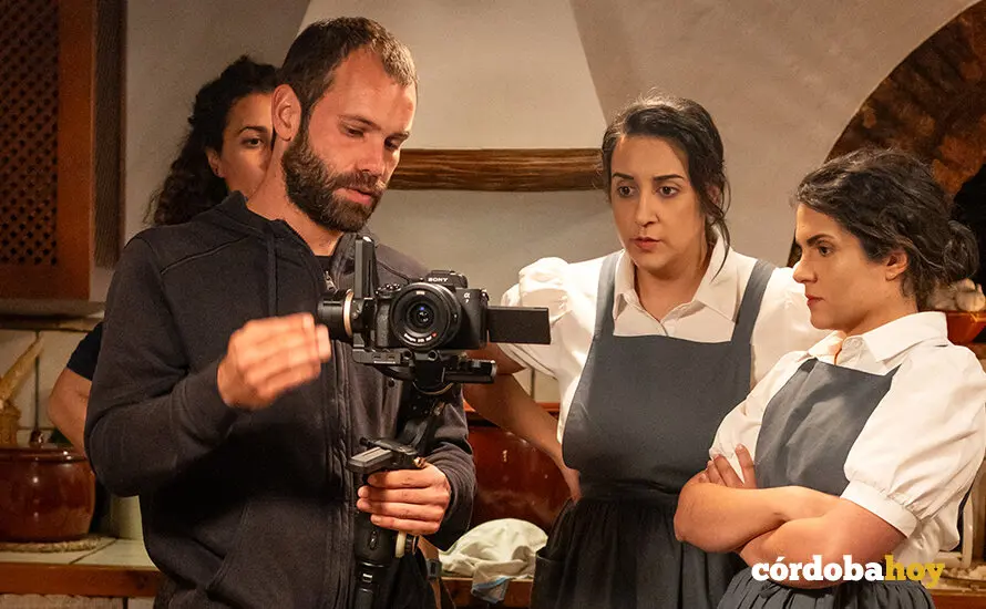 El director montillano Dany Ruz, en un momento del rodaje 'All you need is love' FOTO IMPREVISIBLE FILMS