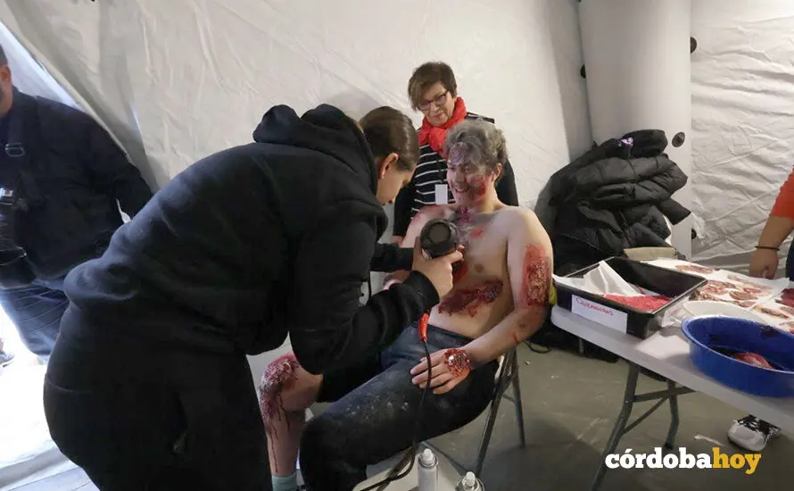 Participantes y medios materiales desplegados en el macrosimulacro de Juanma explosi&oacute;n de gas en la Feria FOTO AYUNTAMIENTO DE C&Oacute;RDOBA